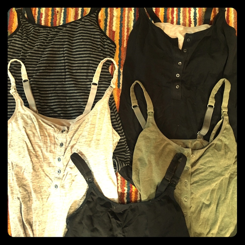 Lot of 5 medium Gilligan & O’Malley Nursing Tanks